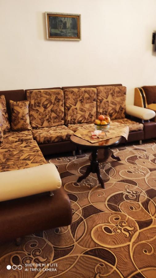 Apartments Azatutyan Avenue 9, Кв 19 Erivan Exterior foto